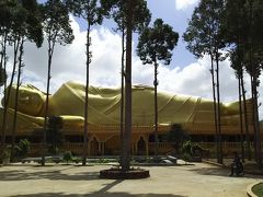 日本人の知らない村  ハムタン村に建つベトナム最大のクメール寺院を訪れる