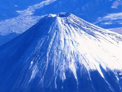 冠雪の富士山　空撮：JAL航空路/南側上空～ 　☆晴天に全容くっきり/幸運な３９Ｋ席