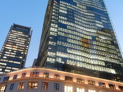 黄昏の東京駅丸の内側の風景