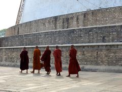 遺跡に聖地、果てはインド洋へと。スリランカまったり一人旅②(古都アヌラーダプラで遺跡巡り）