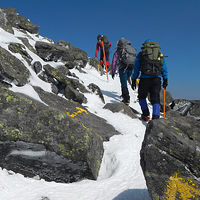 北八ヶ岳雪山ハイク　１日目は蓼科山へ