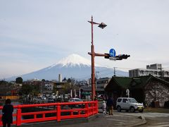 富士山の見えるロケーション！富士山本宮浅間大社、富士宮やきそばと桜えびかき揚げおいしい！/静岡・富士宮