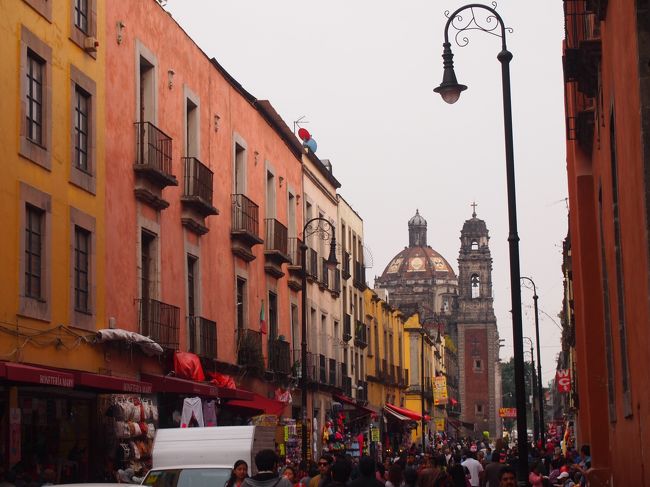 魅惑の国メキシコ一人旅（4）治安が悪いと評判のメキシコシティをビビりながら散策。でもソカロ地区は想像以上におしゃれな街でした(^^♪　