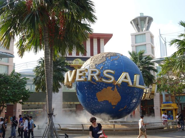 今回のシンガポール旅行、早くも２日目突入です。<br />今日はセントーサ島へ行き、Universal Studios Singaporeを楽しむつもりです。<br />こういうテーマパークは園内を相当歩き回らなくてはなりませんが、この暑さに加え、膝の心配もあります・・・σ（*_*;<br /><br />◆　超ハード 7days in Singapore　◆<br /><br />　≪1日目≫Jurong Bird Park→Chinese Garden→Tiger Brewery→Discovery Centre<br />　≪2日目≫セントーサ島=Universal Studios Singapore→マーライオン・タワー<br />　≪3日目≫Arab Street→Katong→Hua Par Villa→Little India→Turf Club<br />　≪4日目≫Singapore Zoological Gardens→River Safari→Orchard<br />　≪5日目≫Orchard→ホテルを移動 Marina Bayへ→ワンダー・フル<br />　≪6日目≫Duck Tours→Gardens by the Bay<br />　≪7日目≫最後のinfinity poolを楽しみ帰国