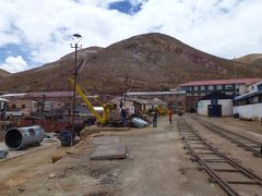 バスで巡るペルーとボリビア。。。ウユニの街と近郊プラカヨ鉱山編