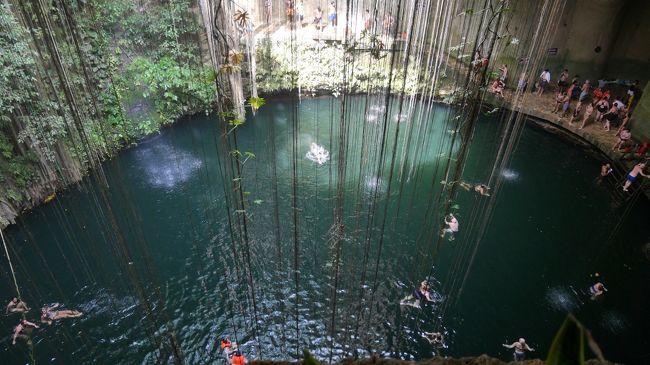 メキシコ最後の目的地カンクンはリゾート。貧乏旅行には向かないだろうな…と思っていたら、良い意味で期待を大きく裏切られました！すっごく楽しくてまた来たいと心から思えるカンクンの旅の記録です。<br />以外と物価も高くないし、もっと滞在したかった…！！