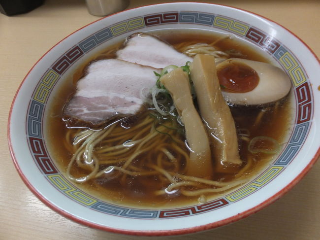 八王子滞在記+α 2014/07/04-08/10<br /><br />【写真】煮干鰮らーめん 圓 「昔ながらのラーメン」 720円込<br /><br />・霞が関・警視庁・皇居 2014/07/04<br />・安楽亭で一人焼肉:スペシャルカルビ定食200g 八王子 2016/07/08<br />・日高屋 八王子店 中華丼・餃子 2014/07/09<br />・大戸屋 鶏と野菜の黒酢あん定食 824円込 八王子 2014/07/11<br />・京王八王子クリニック 2014/07/12<br />・浅川左岸・あったかホールを散策 2014/07/12<br />・煮干鰮らーめん 圓 ラーメン 2014/07/13<br />・和食堂 穰(ゆたか)かき揚げ丼 2014/07/14<br />・松屋 牛めし 290円 2014/07/15<br />・台北駐日經済文化代表處へビザの申請に行きました 2014/07/16<br />・炭火居酒屋 ふくまめ 2014/07/16<br />・安楽亭の中落ちカルビランチ 2014/07/17<br />・名代富士そば 2014/07/18<br />・子安神社の子安祇園祭 2014/07/20<br />・第四小学校傍のオシロイ花 2014/07/20<br />・月の雫 八王子 2014/07/22<br />・居酒屋さんちゃん酒場の定食:サバの焼き魚定食 644円込 2014/07/25<br />・てんや 天丼+小そばセット+キスの天婦羅 810円込 2014/07/26<br />・八王子花火大会 2014/07/26<br />・八王子の湧水 2014/07/30<br />・ステーキガスト八王子東町店のニンニクステーキ225g(1299円)2014/08/04<br />・北海道 八王子駅前店 2014/08/06<br />・煮干しラーメン 圓 ラーメン 720円込 2014/08/08<br />・てんや 元祖オールスター天丼もりそばセット 930円込 2014/08/10<br />・2014/08/11 台湾へ戻ります