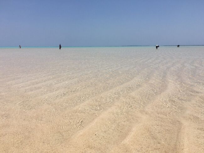 ぴょんさん、けんいちの２人旅です。<br /><br />鹿児島県最南端に位置する【与論島（よろんじま）】。綺麗な海と”何もないがある島”を目的に、ゴールデンウィークのお休みを利用して島時間を楽しんできました。