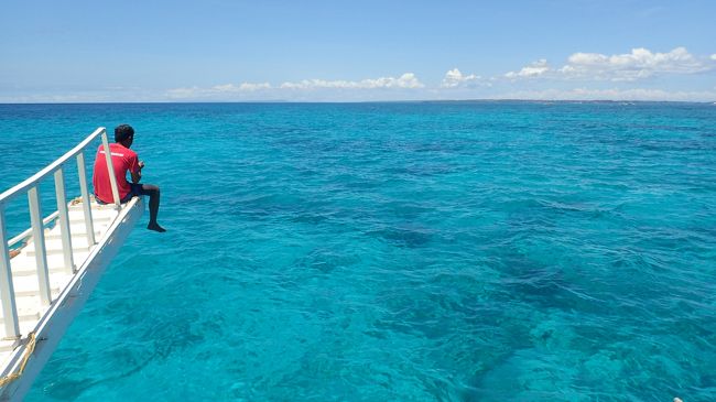 2010年9月に一度訪れたセブ島北部にあるマラパスクア島、友人のリクエストもあり再び行く事にしました。<br />GWというのになかなか行き先が決まらなかった為、1か月前程にとりあえず香港までのチケットを購入。GWによる値上の影響が少ない香港から先は、2週間程前にエアーやホテルを予約した。<br />恐らくダイビングをしない方にとっては、全く縁の無い島であろうかと・・・<br />旅行期間も長く費用は、約18万円位かかりました。<br />マラパスクア島に関する情報は少ないので、出来るだけ詳しく書きます。<br /><br />4/30 成田→香港→マニラ→セブ　　1日で飛行機3回乗る。　セブシティで1泊<br />5/01 丸1日かけてマラパスクア島へ移動。                 マラパスクア島で4泊<br />5/02-5/05まで島でダイビングやマッサージやグルメを満喫。<br />5/05 早朝ダイビング後、セブシティへ移動。　　　　　　　セブシティで1泊<br />5/06 セブ→香港へ移動。香港でグルメや夜景を堪能。　　　香港で1泊<br />5/07 朝ワゴン式飲茶へ行き帰国。香港→成田