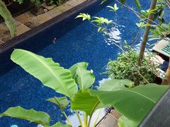 シェムリアップのホテルから町歩き。