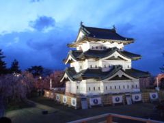 ’１６　ＧＷ青森＆北海道周遊４　弘前：夜桜とライトアップされた弘前城～三忠食堂の中華そば