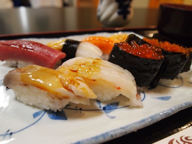 小樽の美味しいお寿司が忘れられず、また小樽へ行ってまいりました。fujickeyさんから教えてもらった「ぱんじゅう」なるものも食べてまいりました。