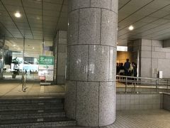 東京都庁の展望室から新宿を眺めてみました。