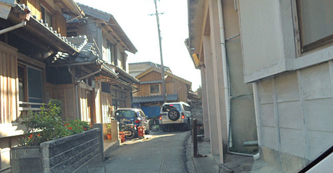 【徳島県】たぶん、日本で一番せまい道、、徳島の椿泊