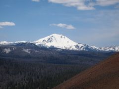 ラッセン火山国立公園：カリフォルニア州