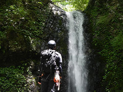 丹沢四十八瀬川 登り勘七ノ沢～下り小草平ノ沢