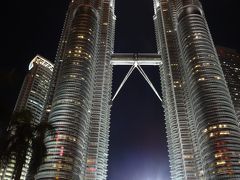 クアラルンプール＆シンガポール　ゴールデンウィークの旅３　ペトロナスツインタワーと街歩き