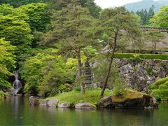 おまけに寄った古峯神社は 社殿内も庭園もりっぱでびっくり。