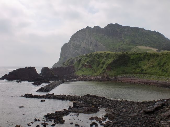 チェジュ島でのミッションは、城山日出峰を残すのみになりました。