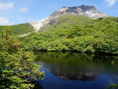 恐ろしい程の強風で、登山は諦めて那須岳周辺を歩く♪①