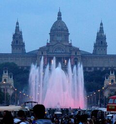 団塊夫婦のスペイン旅行(2016ハイライト)ーマジカ噴水ショー＆夜のサグラダ・ファミリア