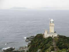 佐田岬で灯台と風車を見る