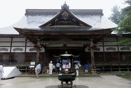 2016梅雨、東北のお寺(4/22)：6月30日(4)：平泉・中尊寺(4)：山門、本堂、鐘楼