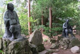 2016梅雨、東北のお寺(12/22)：7月1日(2)：山形・立石寺(2）： 本堂、芭蕉と曽良像