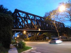 ３回目のシンガポール　グリーンコリドー　（旧マレー鉄道跡地）を歩いたり、　タイガービールの工場見学をしてみたり