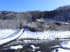 雪深い秘湯の湯、銀婚湯