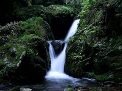 ◆緑深き奥久慈の滝めぐり・薄葉沢渓流の滝編