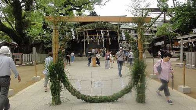 東大阪市にあるちょっとB級っぽいスポット、石切神社へ行ってきました。<br />この神社の宝物である刀は、刀を擬人化した大人気のオンラインゲーム「刀剣乱舞」に登場する刀のようです。<br />