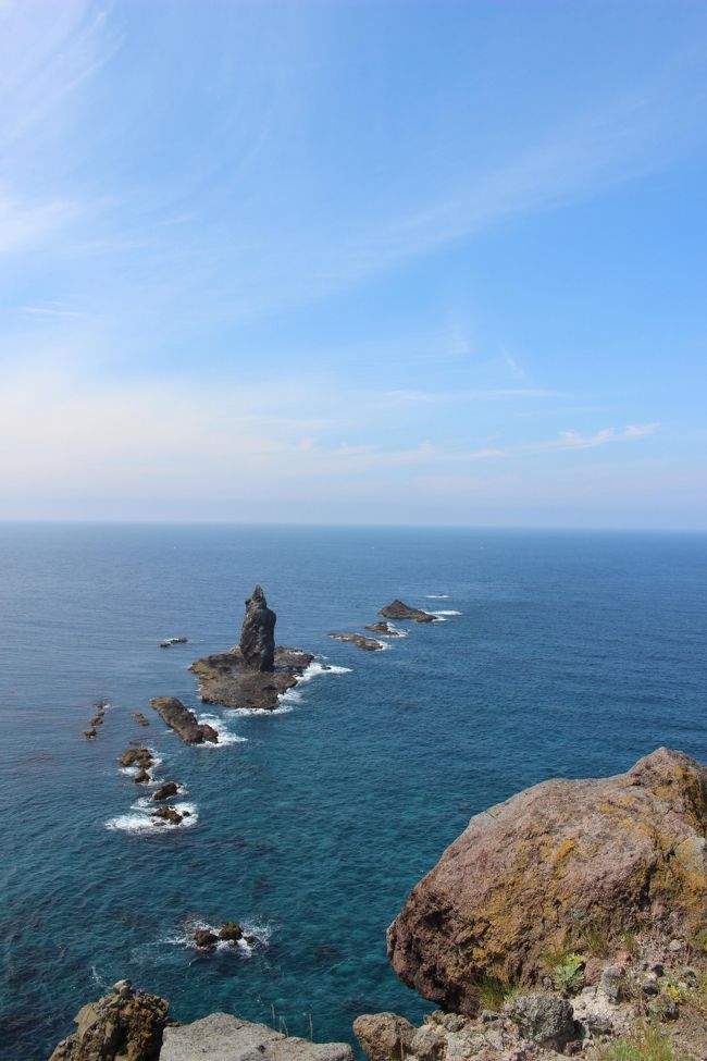 ひと足早い涼を求めて～<br />後編は、真っ青な空と積丹ブルー、北海道らしい断崖絶壁の自然美に魅了された2日目午後から最終日までの旅程です。