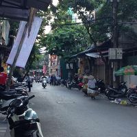 3泊4日でカオスなハノイ　（Hanoi-Vietnam）Kabu brought chaos on the road.