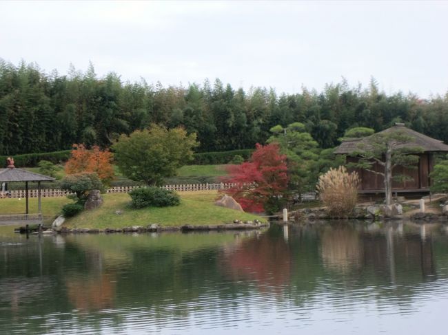 桃太郎伝説の郷・吉備津神社を訪ねました。なかなか興味深かったです。<br />後楽園は以前よりずっときれいに整備されていてさすが日本3名園の一つと<br />言われるだけのことはありますね。清々しい気持ちになりました。<br />夜はライトアップされてまた別の魅力が増すのでしょうが新幹線の予約が<br />あるので引き上げました。