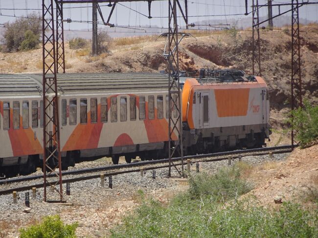 ちょこっとモロッコ。５　（快適なモロッコ鉄道でマラケシュへ）