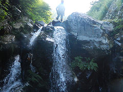 上越の沢登り　大源太山北沢本谷