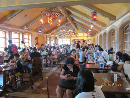 上海ディズニーランド レストランで昼食 上海 中国 の旅行記 ブログ By 中国の風景さん フォートラベル