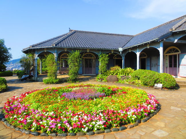お盆休みを利用して車で長崎旅行に\(^o^)/<br /><br />1日目ー長崎市内観光<br />2日目―軍艦島ツアー、出島観光 雲仙温泉<br />3日目―ハウステンボス<br /><br />関西から夜中に出発して、車休憩しながら12時間くらいかかった(^^)