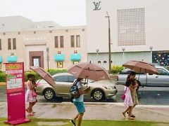 雨ニモマケズ、風ニモマケズ、夏ノ暑サニモマケズ台風時期にグアムさ行ったのだ。