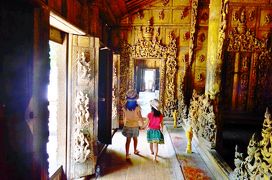 7歳、4歳の娘と三人でマンダレー、バンコク旅行　1/2 : マンダレー観光