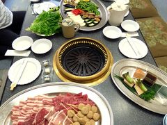 ０３．梅雨の中休みのラフォーレ修善寺１泊　ラフォーレ修善寺 ルームサービスの焼肉の夕食