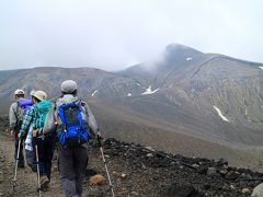 海の日に九州から北海道の山に登る（十勝岳）