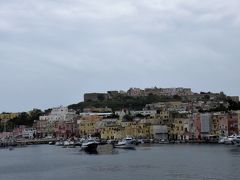 とっておきの場所を見つける南イタリア旅行　まさかのプロチダ島&ナポリ編