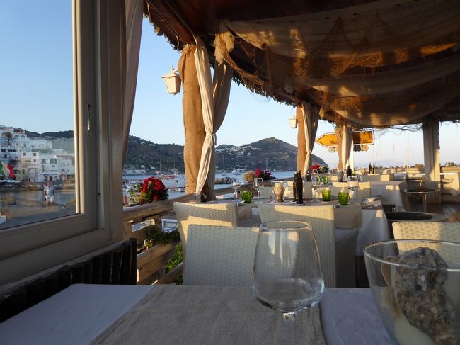 夏の優雅な南イタリア周遊旅行♪　Vol333(第17日)　☆Isola d'Ischia/S.Angelo：リストランテ「Da Peppino」の優雅なディナー♪激辛パスタはうま～い♪