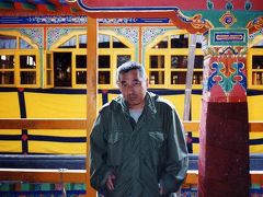 ポタラ宮殿(Potala Palace)からポタラ宮広場(Potala Square)を見下ろしてチベットの漢族支配を考える@ラサ(Lhasa)/チベット(Tibet) 