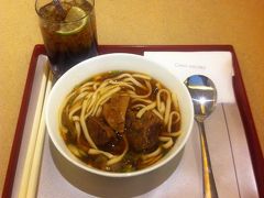 中華航空台北ラウンジの牛肉麺