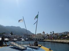 夏の優雅な南イタリア周遊旅行♪　Vol418(第22日)　☆Isola d'Ischia/Forio→Napoli：フォリオから高速船でナポリへ♪