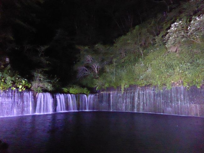 夏の優雅な浅間高原バカンス♪　Vol1　☆軽井沢：夜景の美しい「白糸の滝」♪