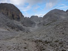 2016晩夏 イタリア・ドロミテ＆スイス旅行記 【５】 Catinaccio 山塊ハイキング 後編 Passo di Antermoia を越えて Ciampedie  へ 